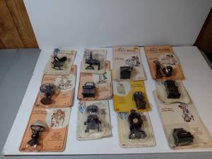 lot 3189 image: Lot of 12 vintage Holly Hobbie collectible diecast accessories with working parts