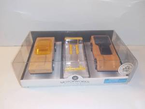 lot 4252 image: Motorworks SPP Super Speed Power Pack Wood Car Set