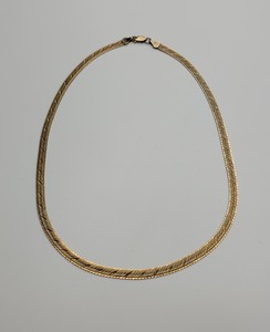 lot 121 image: 18 925 Necklace - 12.1g
