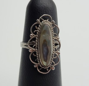 lot 126 image: 925 Filigree Abalone Ring - Size 4 12