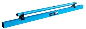 lot 1135 image: Ox Tools 96 Combo Concrete Screeddarby With Vial