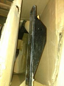 lot 1266 image: Curt trailer hitch