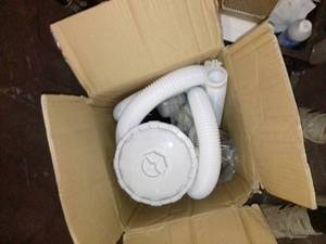 lot 1366 image: Polygroup Summer Waves Filter Pump - Pool