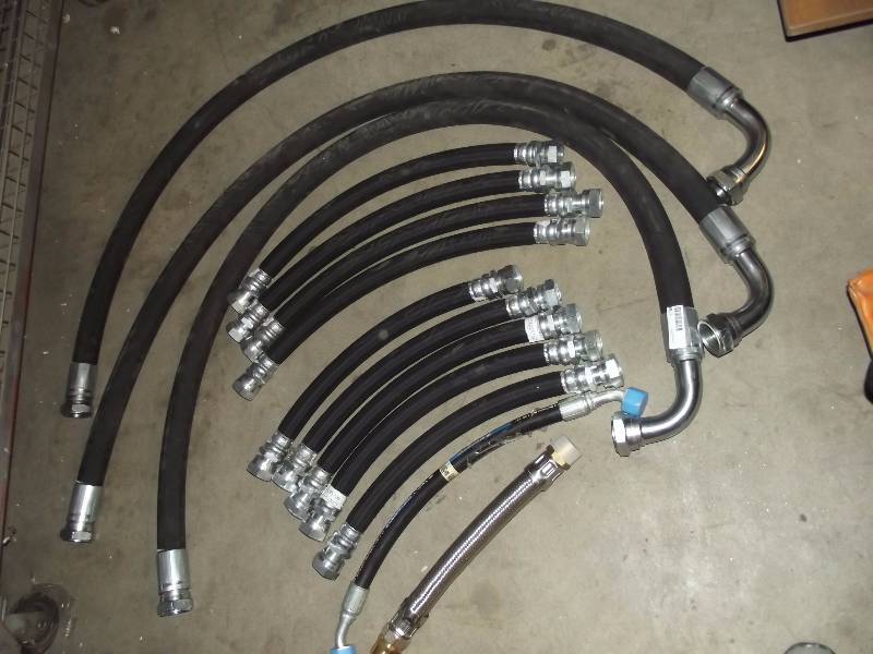 lot 1709 image: Hydraulic Hoses
