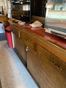 lot 247 image: Bar Back