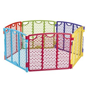 lot 7641 image: Evenflo Versatile Play Space