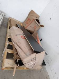 lot 8131 image: Pallet of Miscellaneous Damaged & Incomplete Furniture