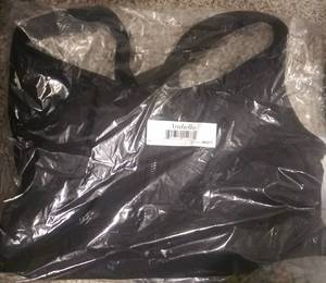 lot 20030 image: Arabella Womens Front Closure Sport Bra, Black, M