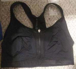 lot 20037 image: Arabella Womens Front Closure Sport Bra, Black, M