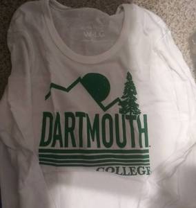 lot 20062 image: Dartmouth Big Green Womens LS Tee Size Lg