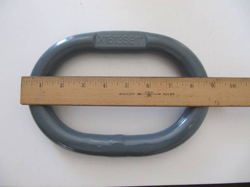 lot 1853 image: NEW LIFT RING 1 Thick x 9 Oblong Long Master Link Ring  Lifting Chain Sling Hoist
