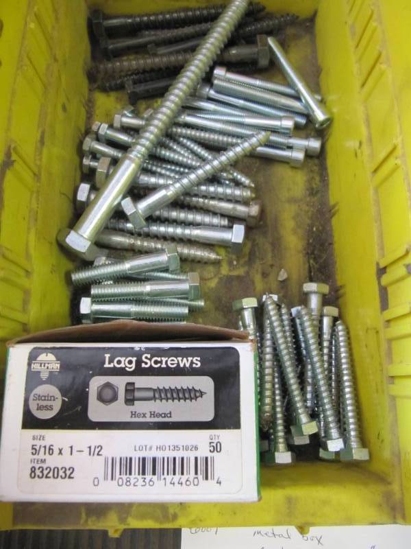 lot 6012 image: PARTS BIN OF LAG SCREWS 1 12 TO 7