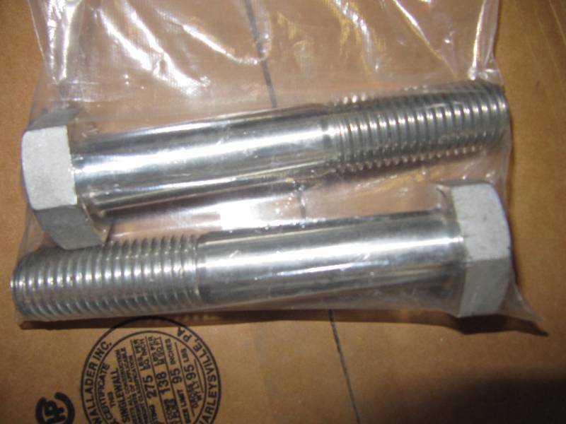 lot 6047 image: ASF B8M HEX BOLT COURSE THREAD 1 - 8 X 6
