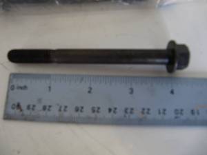 lot 1945 image: 9 NEW 38 -16 X 4 14 GRADE 8 BOLTS