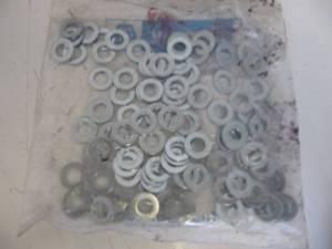 lot 1951 image: NEW FASTENAL M8 FLAT WASHERS 100 COUNT