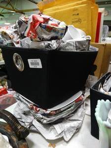 lot 23104 image: Set of White Dishes - Square Plates - Very Nice
