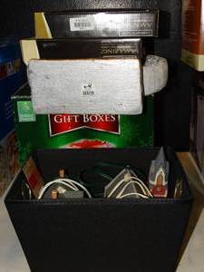 lot 23011 image: Lot of Christmas Decorations
