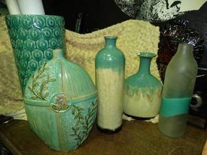 lot 23037 image: Turquoise  Green Hue of Misc Ceramic and Glass Vases and Vessels