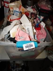 lot 23170 image: Lot of Craft Items  Sewing  Cutter  Misc