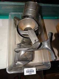 lot 23266 image: Lot of Sifters and Juicer