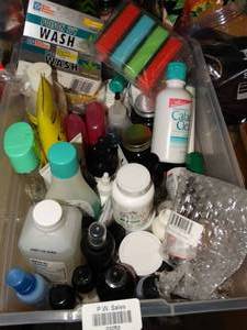 lot 23253 image: Lotions and Powder  Toiletries