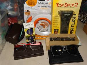 lot 23254 image: Glasses  Sunglasses  -  Cutter - Light  Lot