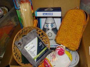lot 23234 image: Mix of New Household Items  Humidifier  Etc