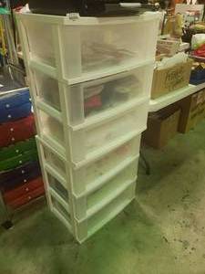 lot 23200 image: Lot of Plastic Organizer Drawers