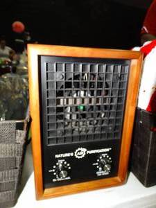 lot 23335 image: Air purifier