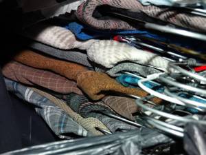 lot 23372 image: Mens clothing  dry cleaned on hangers   2x big and tall
