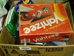 lot 23292 image: Lot of Games