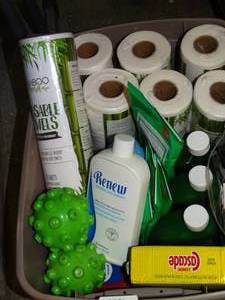 lot 23307 image: Environmentally Friendly Dishwashing Soap and Reusable Bamboo Towels