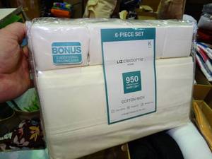 lot 23322 image: King Sized Sheet Set  Liz Claiborne  New