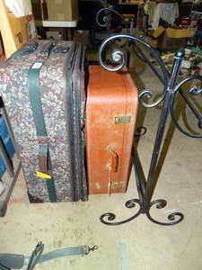 lot 23379 image: Quilt rack and two suitcases (one vintage)