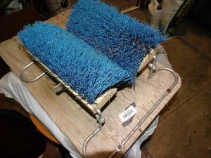 lot 23471 image: Homemade Boot Mud Scraper  20 Pad for Seat