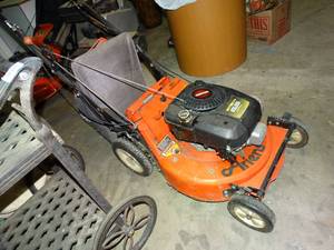 lot 23475 image: Ariens Push Lawn Mower