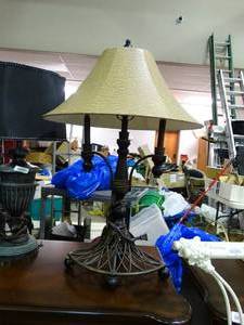 lot 23489 image: Metal Table Lamp with Cream Shade