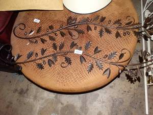 lot 23536 image: 2 Decorative Metal Leaf Wall Hangings