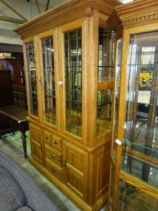 lot 23496 image: Richardson Brothers Company Lighted China Cabinet