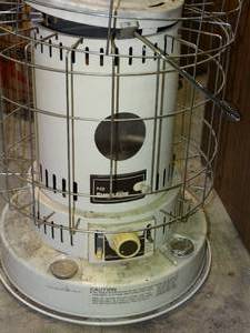 lot 23511 image: P-E8 Everglow Kerosene Portable Heater
