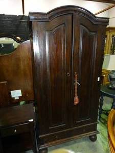 lot 23526 image: Large Wood Entertainment Center w2 Doors
