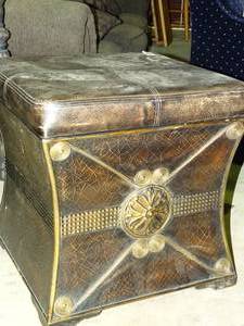 lot 23529 image: Decorative Foot Stool w Removable Cushion  Storage wContents