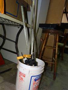 lot 23723 image: Long Quick Grip  EZ-Hold Tool  Lot