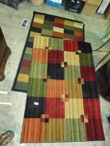 lot 23540 image: Lot of 2 Smaller Area Rugs with Similar Hues