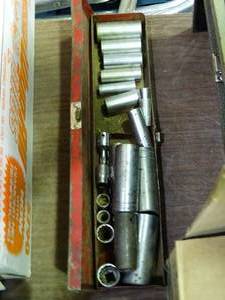 lot 23557 image: Lot of Deep Sockets