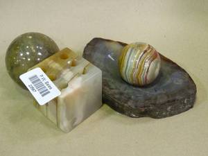 lot 23587 image: Lot of Stone Desk Decor