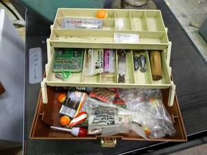 lot 23596 image: Tackle Box with Misc. Lures, Weights, Etc