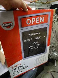 lot 23601 image: 3-in-1 OpenClosed Sign in Box