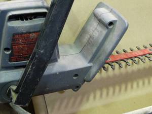 lot 23603 image: Craftman Brushwacker