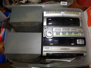 lot 23702 image: Phillips 3-CD  Dual Cassette  AMFM Radio Shelf Stereo